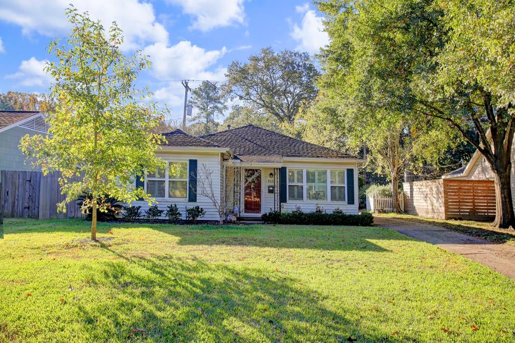 Oak Forest Houston Homes, Real Estate, Neighborhood